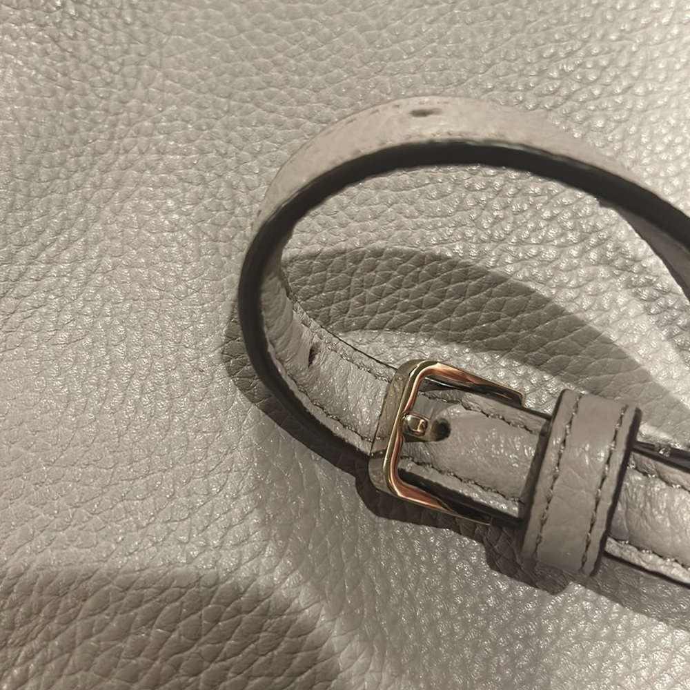 Kate Spade ♠️ New York On Purpose Leather Zip Crossbody Bag Taupe Color - Picture 14 of 14